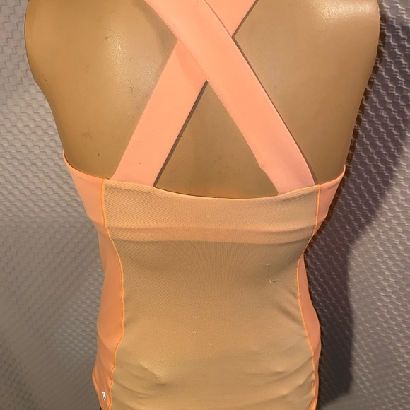 Lululemon Spin It To Win It Tank - Picture 4 of 6